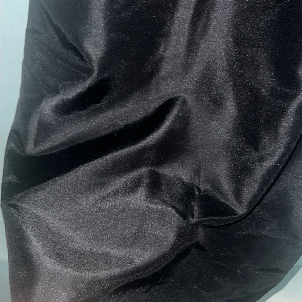 Le Suit Black Sheath Cocktail Dress - Picture 3 of 6